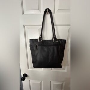 NWOT Genuine Leather Black Tignanello Shoulder Bag